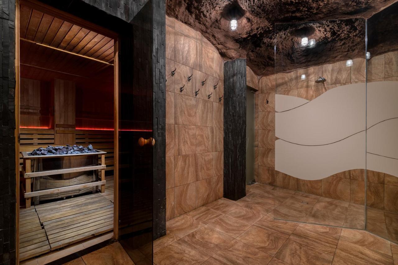 Odyssey Clubhotel Wellness & Adults Only 5* Kielce